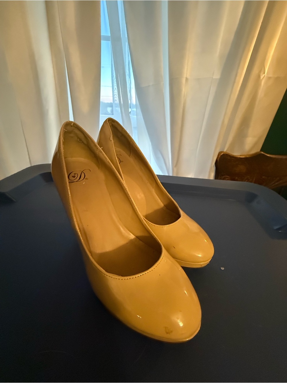 Women's Yellow Patent Round-Toe Pumps
